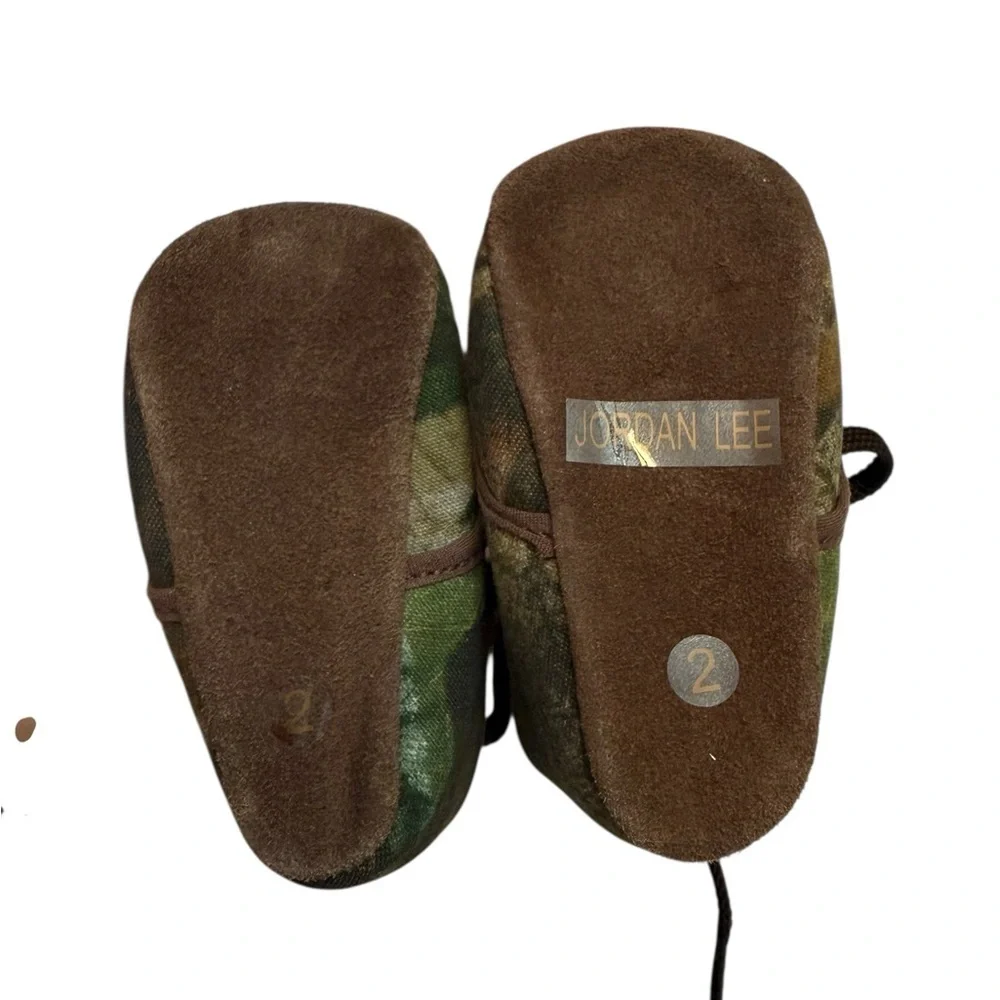 NWOT Camouflage Baby Walker Shoes